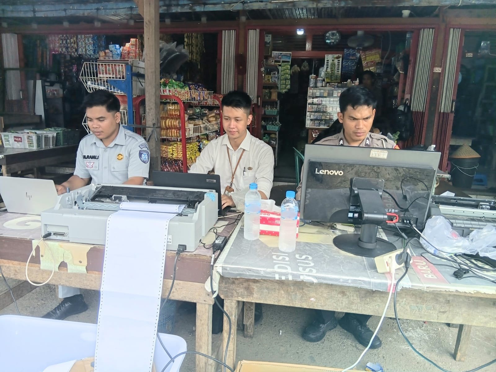 Dekatkan Pelayanan ke Pelosok, Jasa Raharja Sintang Gelar Samsat Gokatan di Kecamatan Lanjak