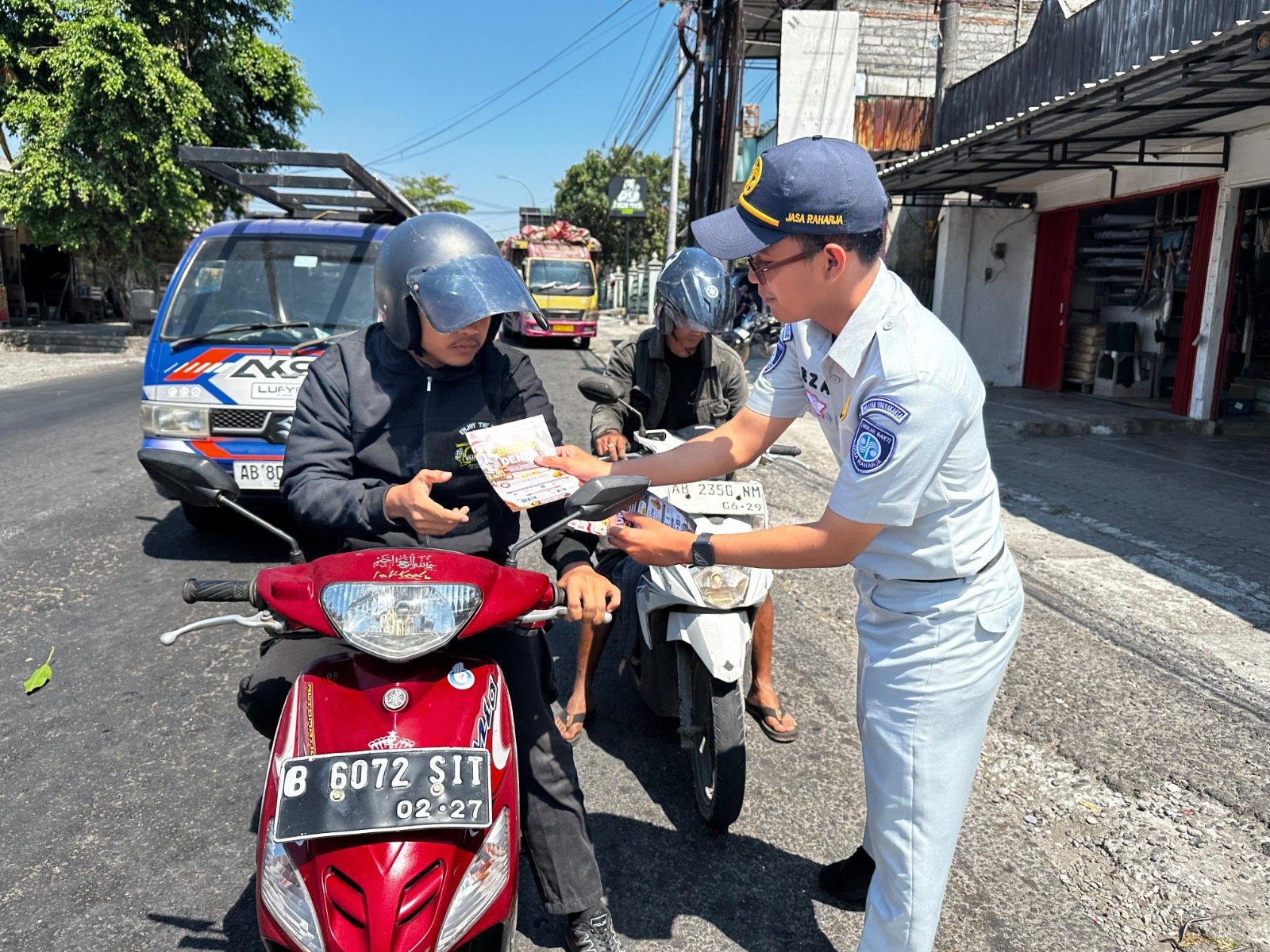 Dari Edukasi hingga Kemudahan Pembayaran, Jasa Raharja Dorong Kepatuhan Pajak Kendaraan di Gunungkidul Dari Edukasi hingga Kemudahan Pembayaran, Jasa Raharja Dorong Kepatuhan Pajak Kendaraan di Gunungkidul