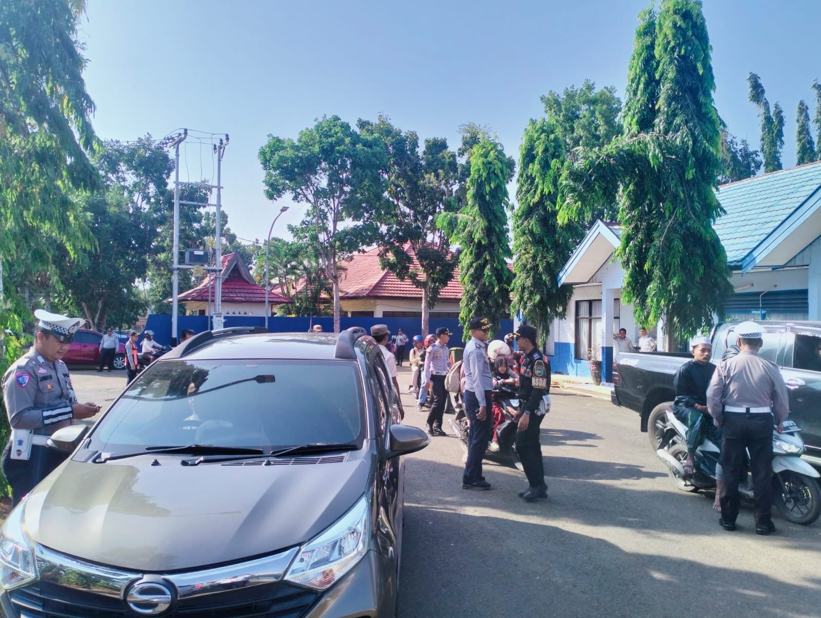 Relaksasi Pajak untuk Masyarakat, Tim Pembina Samsat Pelaihari Gencarkan Sosialisasi di Lapangan