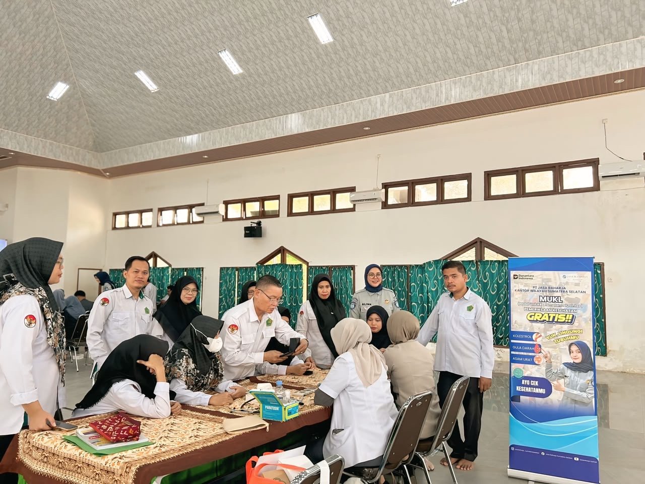 Cegah Kecelakaan, Jasa Raharja Sumsel Sediakan Pengobatan Gratis di MAN 1 Palembang Cegah Kecelakaan, Jasa Raharja Sumsel Sediakan Pengobatan Gratis di MAN 1 Palembang