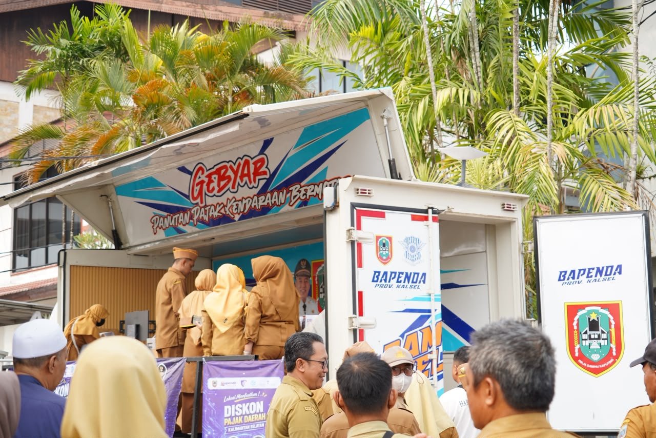 Jasa Raharja Kalsel Launching Gebyar Panutan PKB Kabupaten Banjar, ASN Diajak Jadi Teladan Kepatuhan Pajak Jasa Raharja Kalsel Launching Gebyar Panutan PKB Kabupaten Banjar, ASN Diajak Jadi Teladan Kepatuhan Pajak