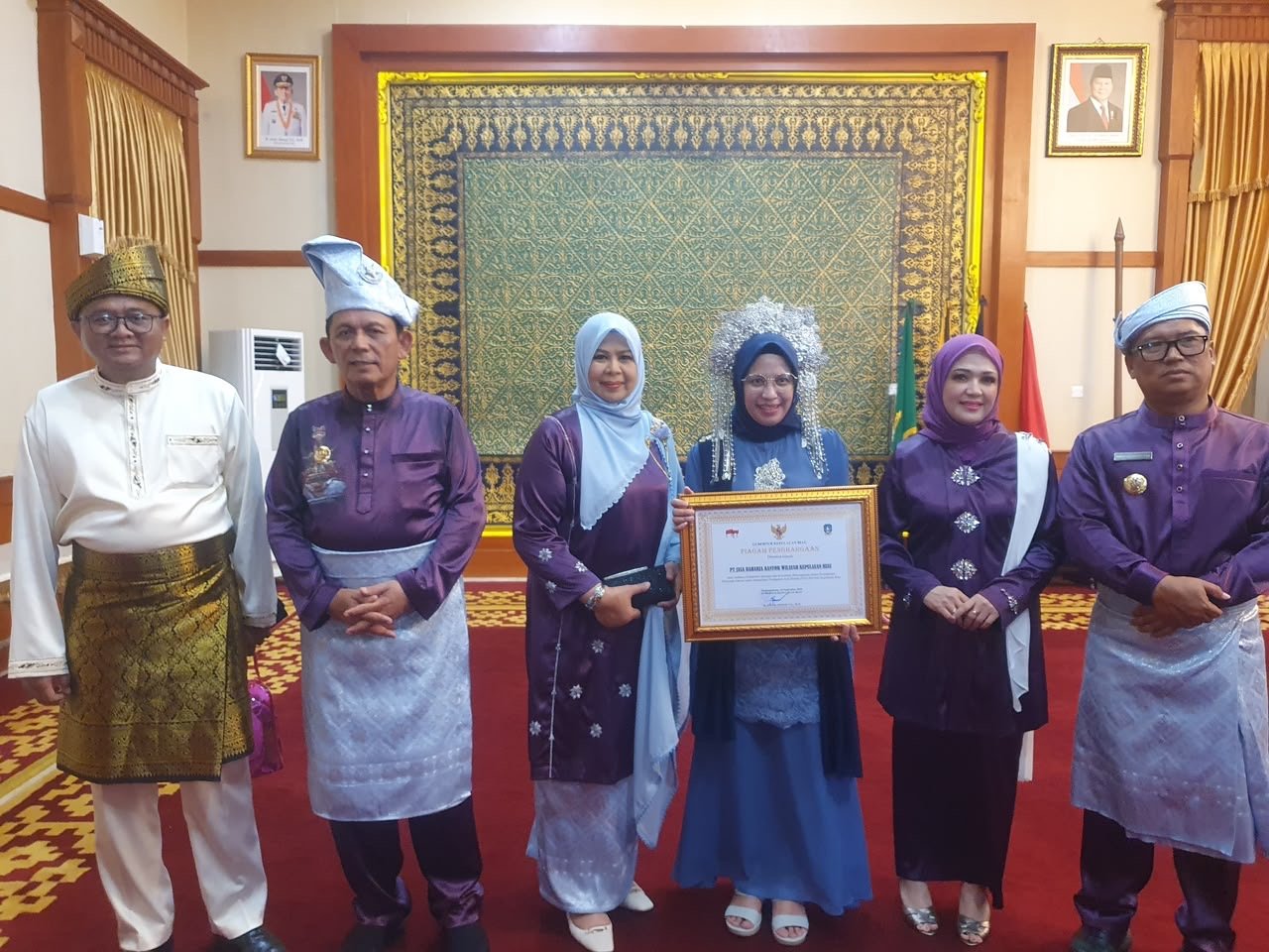 Momentum HUT Kepri 24 Tahun, Jasa Raharja Kepri Terima Penghargaan Gubernur Kepri atas Dedikasi dan Kolaborasi dalam Penguatan Pelayanan Samsat