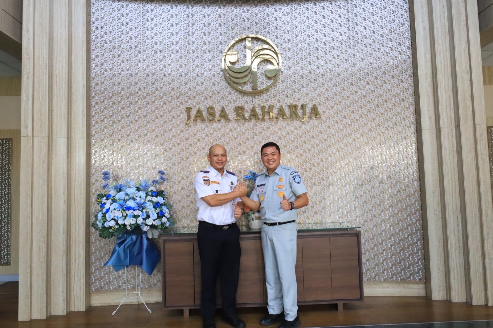 Jasa Raharja Jawa Tengah dan Dishub Perkuat Sinergi Perlindungan Penumpang Angkutan Umum Jasa Raharja Jawa Tengah dan Dishub Perkuat Sinergi Perlindungan Penumpang Angkutan Umum