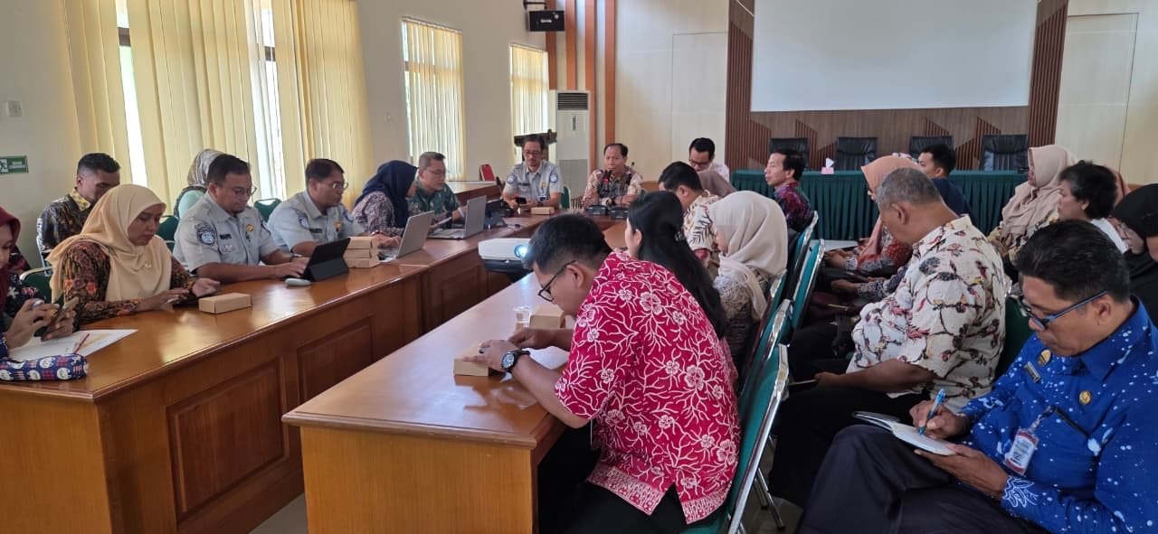 Tim Pembina Samsat Slawi Evaluasi Program Sengkuyung Mobile, Perkuat Penanganan Tunggakan PKB Tim Pembina Samsat Slawi Evaluasi Program Sengkuyung Mobile, Perkuat Penanganan Tunggakan PKB
