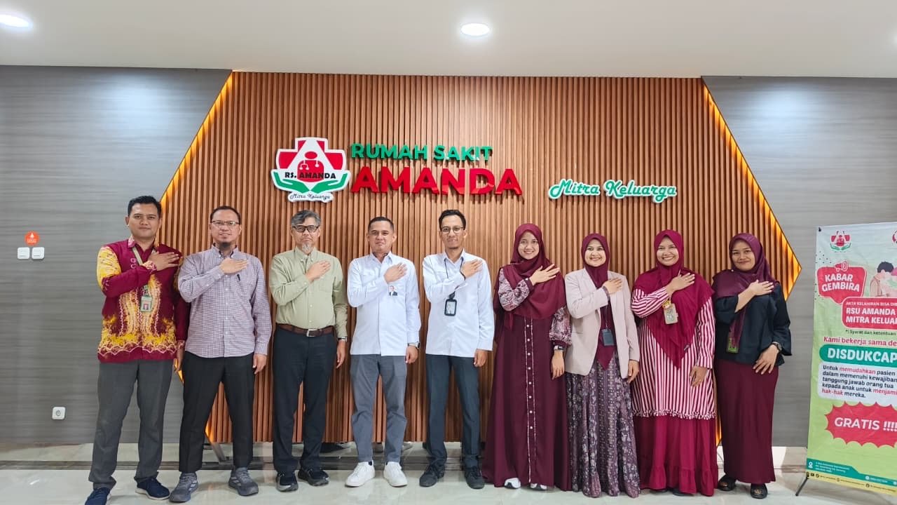 Jasa Raharja Karawang Kunjungi RS Amanda Mitra Keluarga, Percepat Verifikasi Klaim Korban Kecelakaan Lalu Lintas Jasa Raharja Karawang Kunjungi RS Amanda Mitra Keluarga, Percepat Verifikasi Klaim Korban Kecelakaan Lalu Lintas