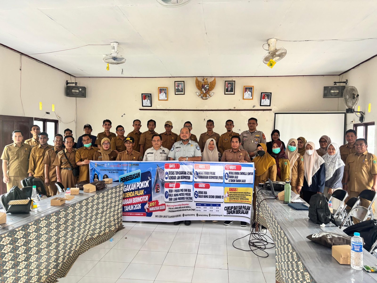 Perluas Informasi Program Pemutihan PKB 2026, Tim Pembina Samsat Sasar Masyarakat hingga Kecamatan Kahayan Kuala Perluas Informasi Program Pemutihan PKB 2026, Tim Pembina Samsat Sasar Masyarakat hingga Kecamatan Kahayan Kuala