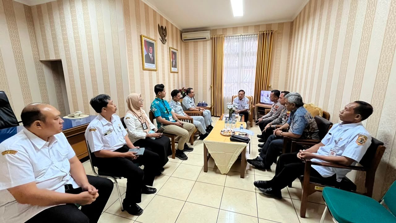 Jasa Raharja dan Tim Pembina Samsat Wonogiri Perkuat Evaluasi Pelayanan, Dorong Layanan Semakin Dekat Jasa Raharja dan Tim Pembina Samsat Wonogiri Perkuat Evaluasi Pelayanan, Dorong Layanan Semakin Dekat