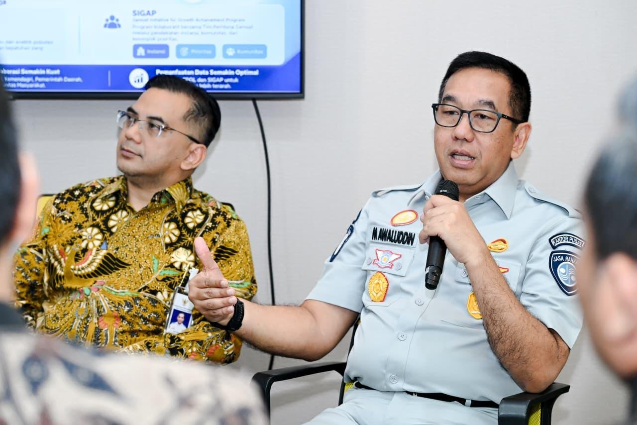 Diskusi dengan Forum Wartawan Perhubungan, Muhammad Awaluddin Paparkan Transformasi Peran Jasa Raharja Diskusi dengan Forum Wartawan Perhubungan, Muhammad Awaluddin Paparkan Transformasi Peran Jasa Raharja