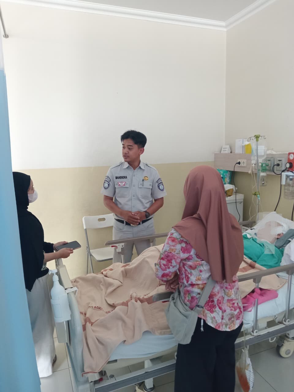 Jasa Raharja Ungaran Perkuat Pelayanan dan Kepastian Jaminan bagi Korban Kecelakaan di Rumah Sakit Ken Saras Jasa Raharja Ungaran Perkuat Pelayanan dan Kepastian Jaminan bagi Korban Kecelakaan di Rumah Sakit Ken Saras