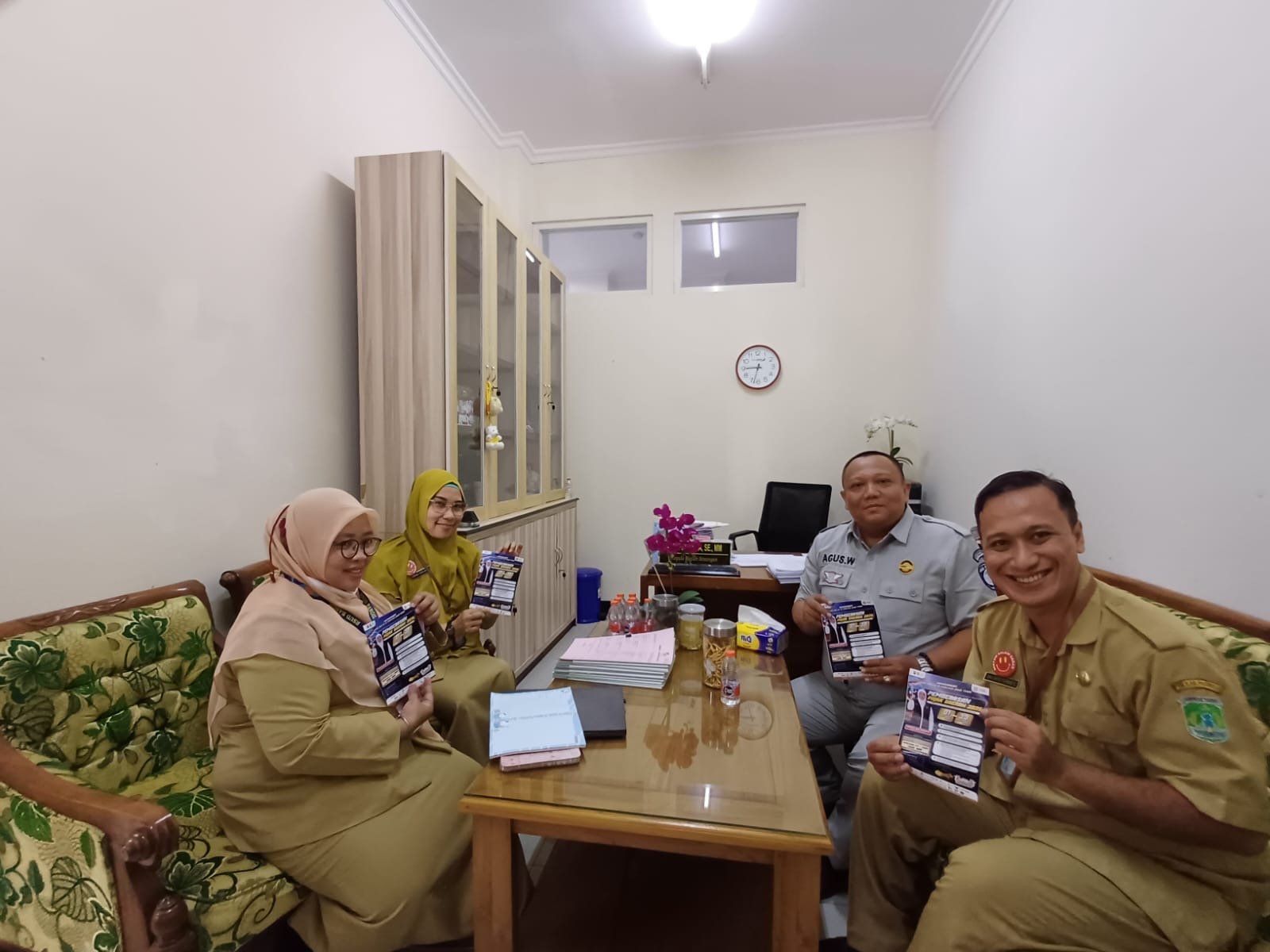 Samsat Bangil Perkuat Koordinasi dengan RSUD Bangil untuk Percepatan Penyelesaian Berkas GL dan Sosialisasi Pembebasan Pajak Samsat Bangil Perkuat Koordinasi dengan RSUD Bangil untuk Percepatan Penyelesaian Berkas GL dan Sosialisasi Pembebasan Pajak